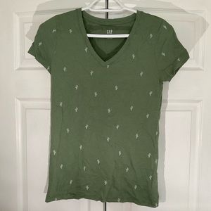 Green V-Neck T-Shirt - size S